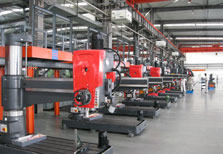 Z3032中捷摇臂钻床结构图及作用